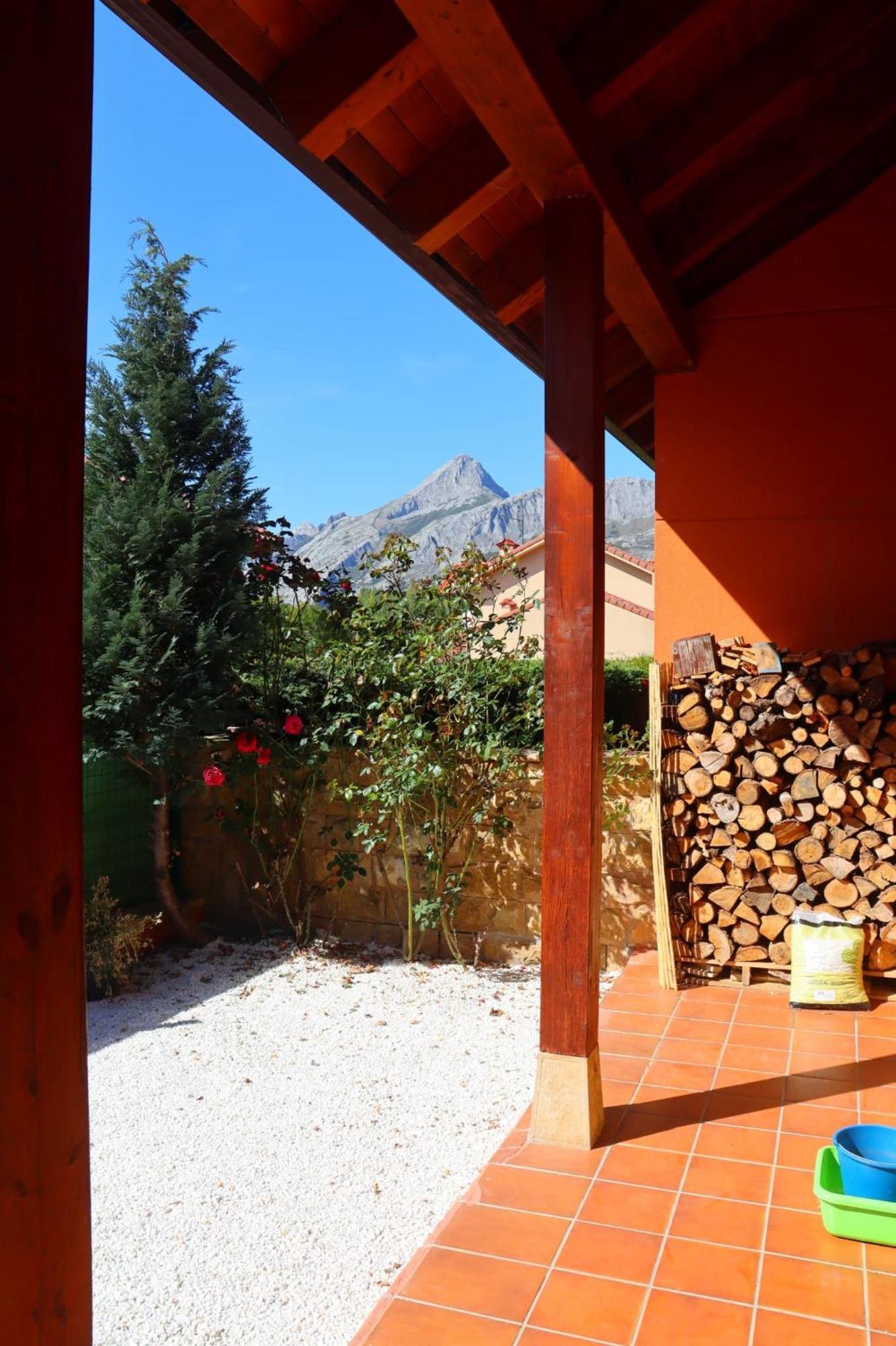 Villa Casa Nery à Riaño Extérieur photo